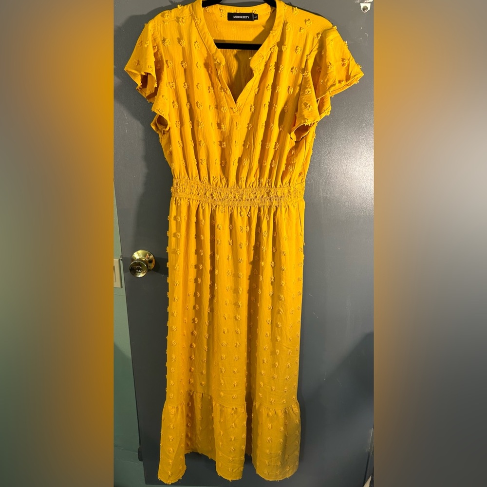 Amazon Marigold Maxi Dress Large